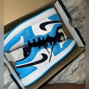 Need this gone for space expecting a baby boy in June